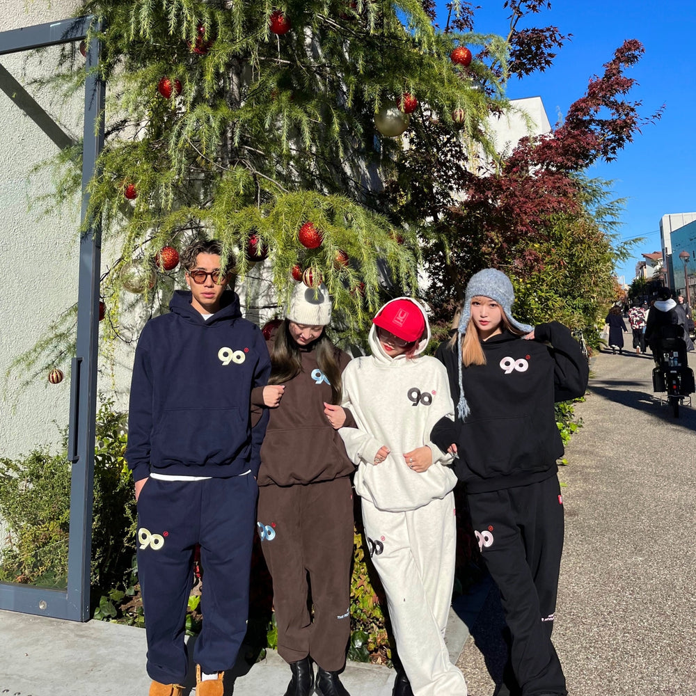 90 Logo Hoodie – YZ