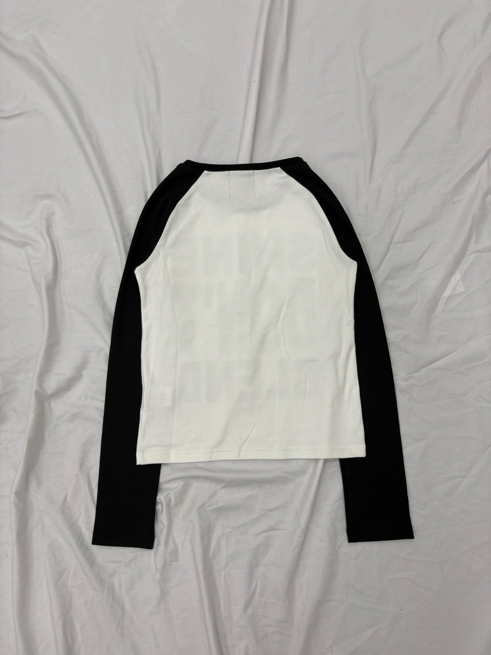 Glitter Gothic Raglan L/S Tee – YZ