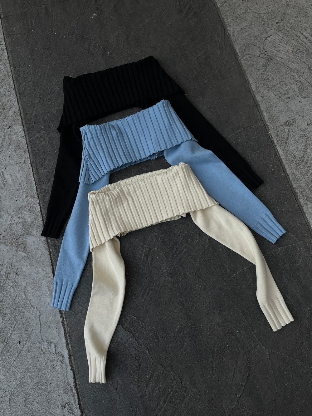 3way off shoulder knit – YZ