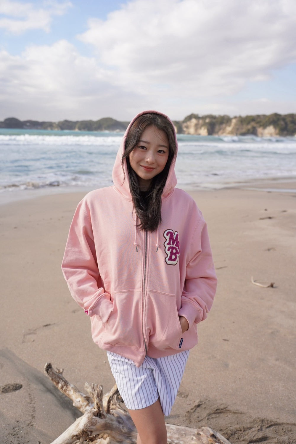 Wappen zip hoodie – YZ