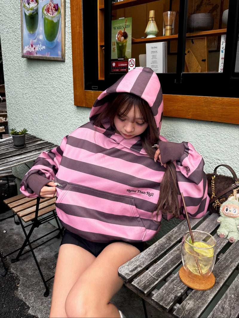 border heart logo hoodie – YZ