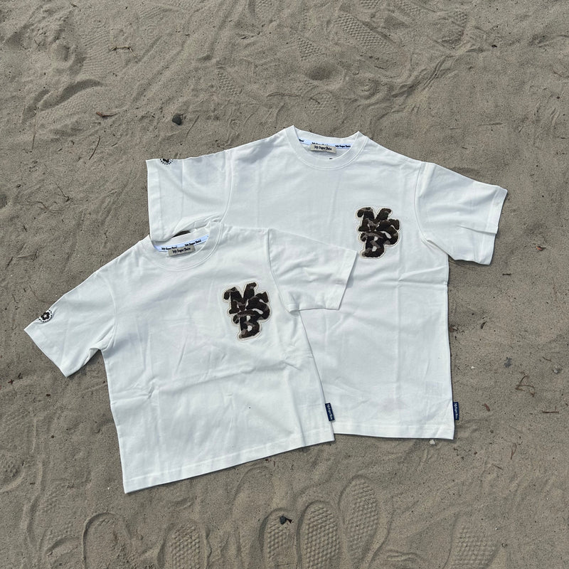 어소트 와펜 및 로고 티 