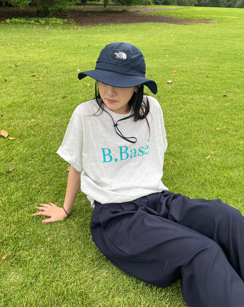 B.Base半袖Tシャツ