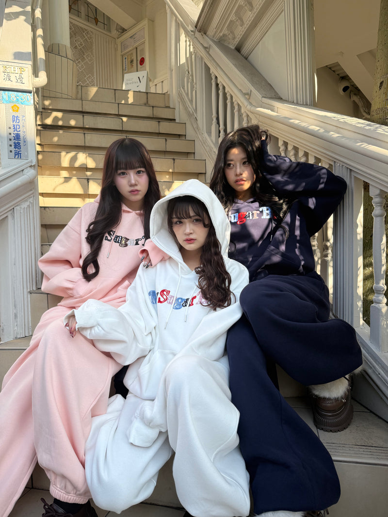 Assort check logo hoodie