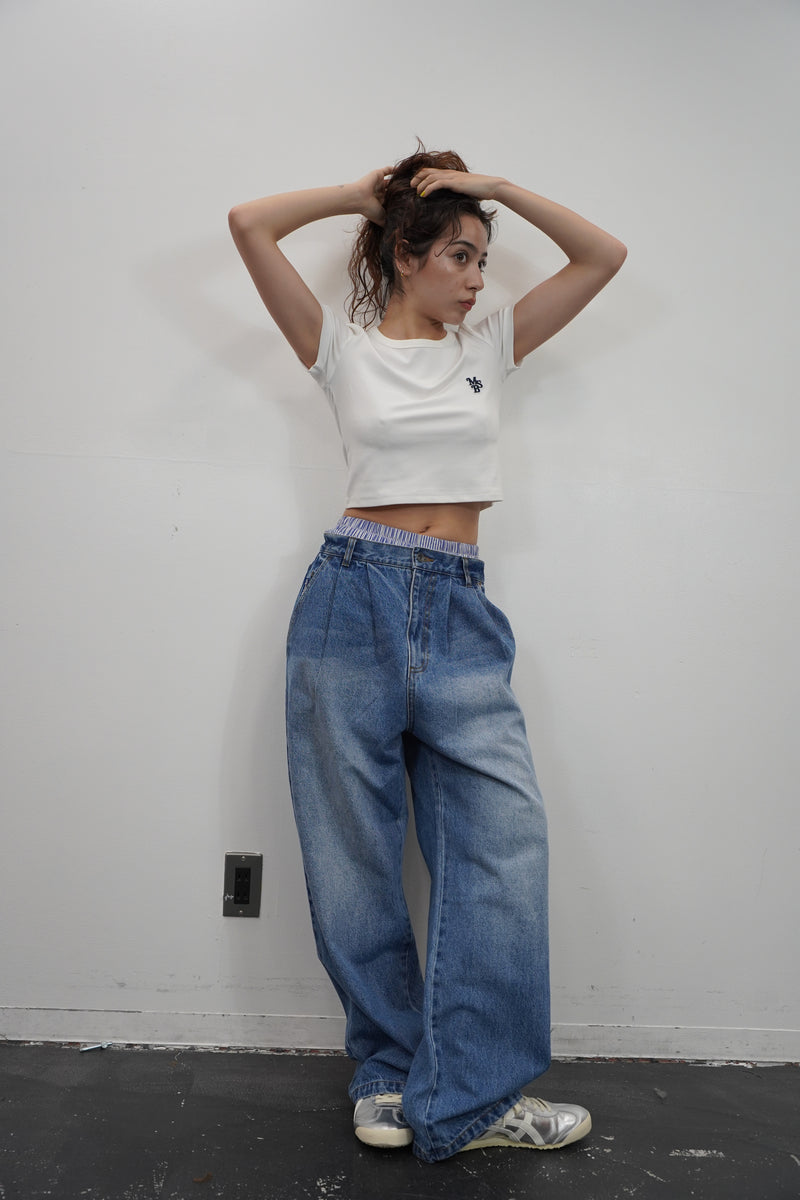 Wide TUCK DENIM PANTS