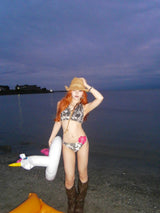 Ninety Girl Script Bikini