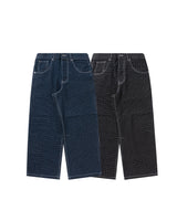 BU PLAID PATTERN BAGGY DENIM PANTS