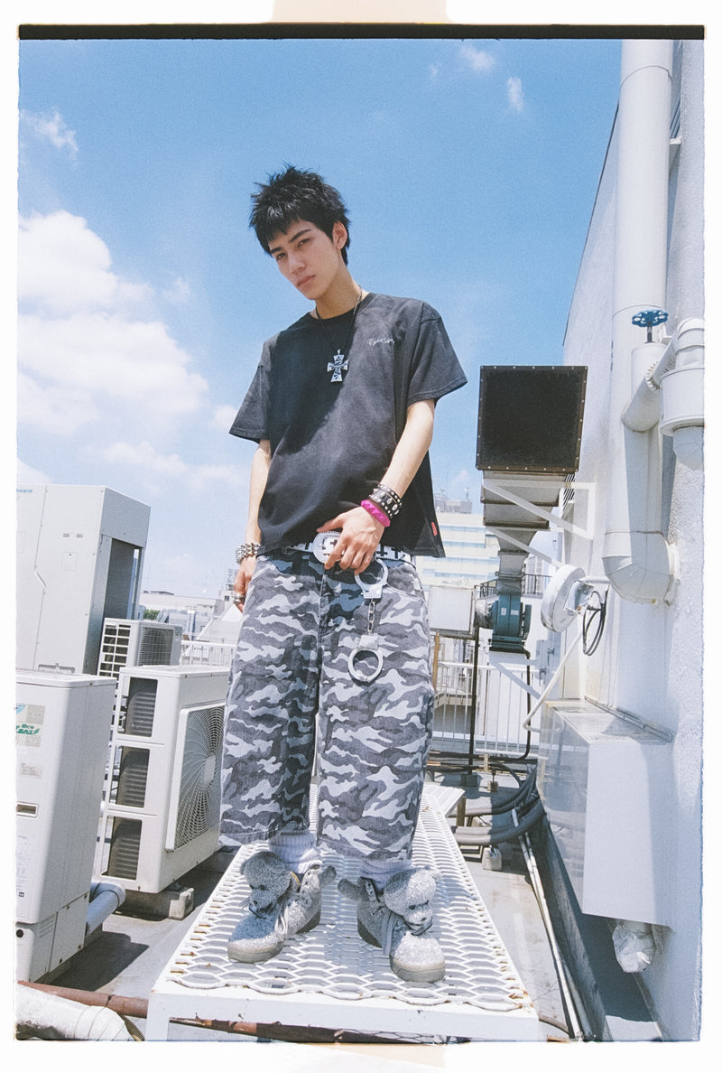 9090 OG Logo Painted Buggy Jorts – YZ