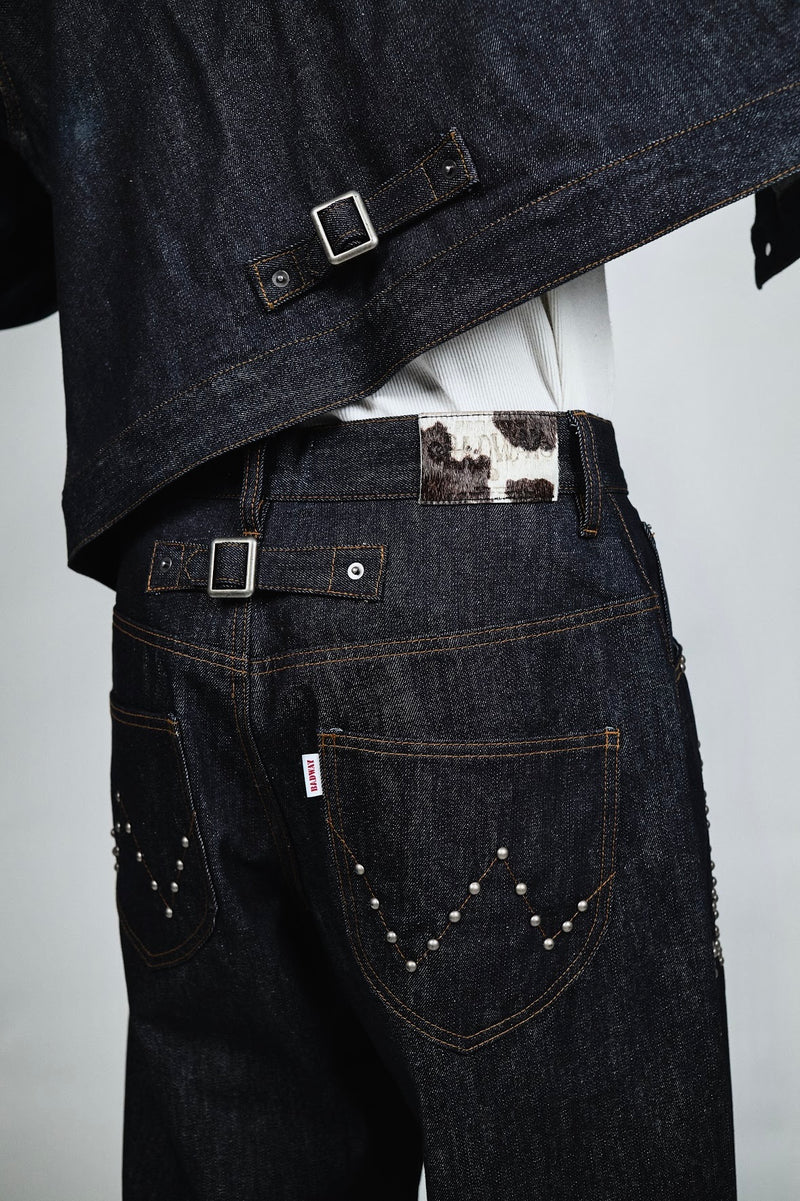 クラシックスタッズデニムパンツ 