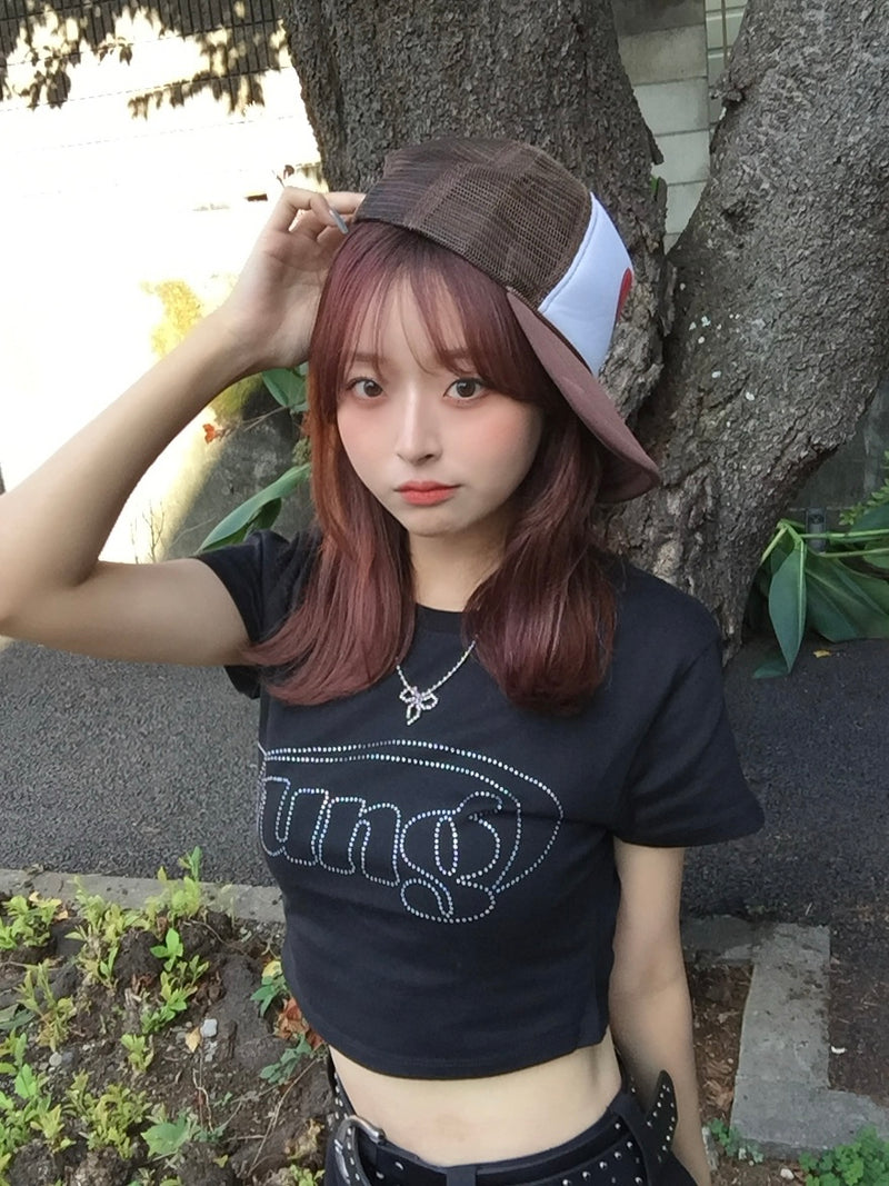 yung 로고 라인스톤 핏 티 