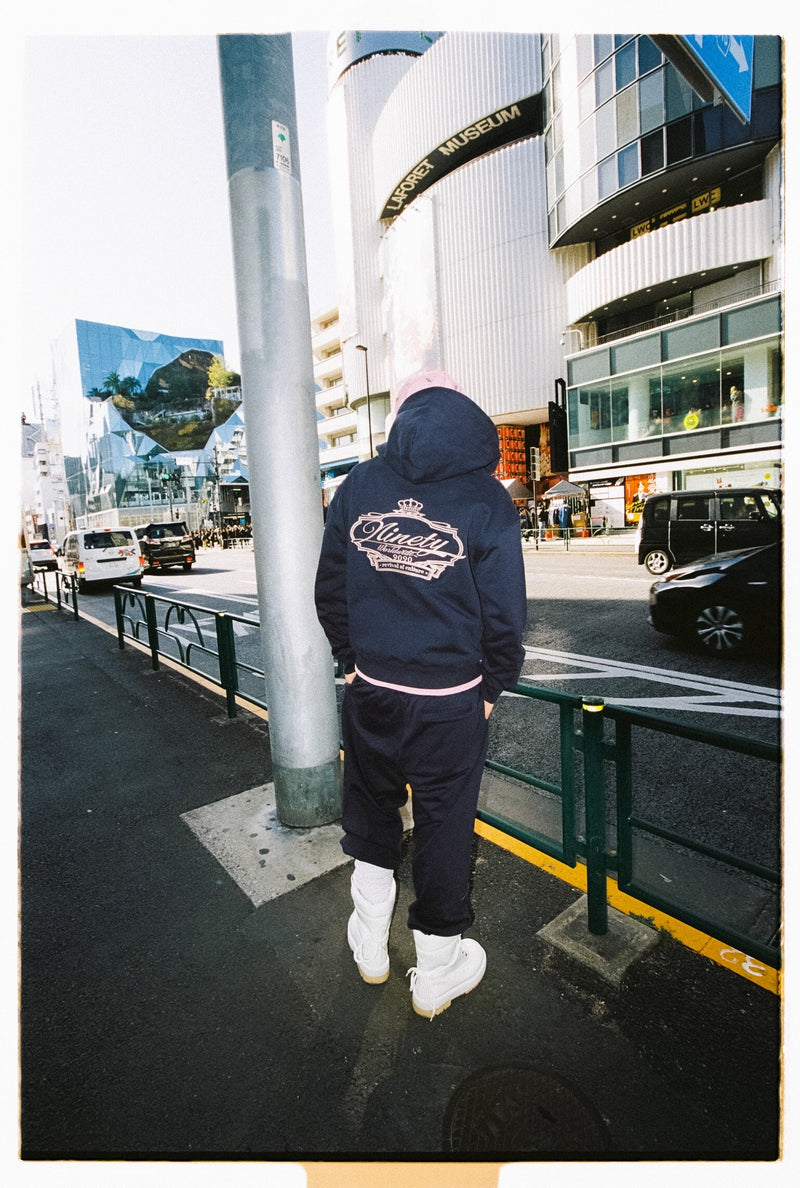 Crown Logo Sweat Pants – YZ