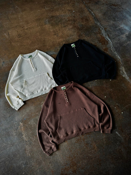 7 button waffle henry tee