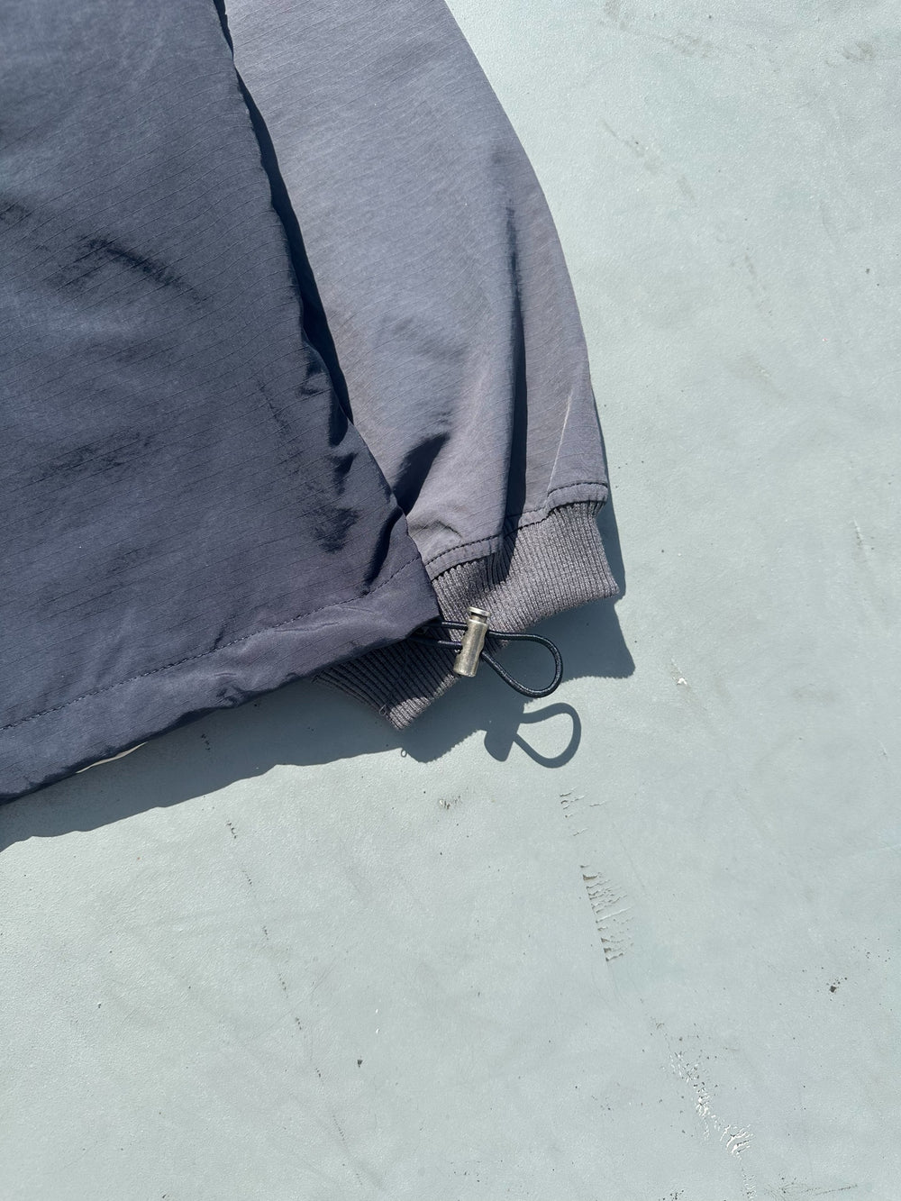 Tech City Nylon Pullover – YZ