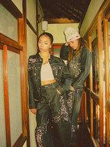 櫻花刺繡牛仔夾克 