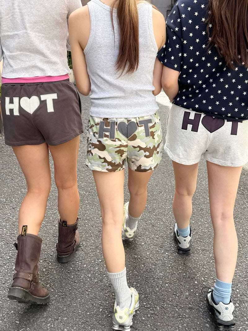 HOT LOGO SHORTS – YZ