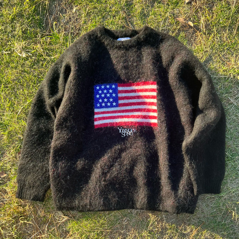 flag logo knit