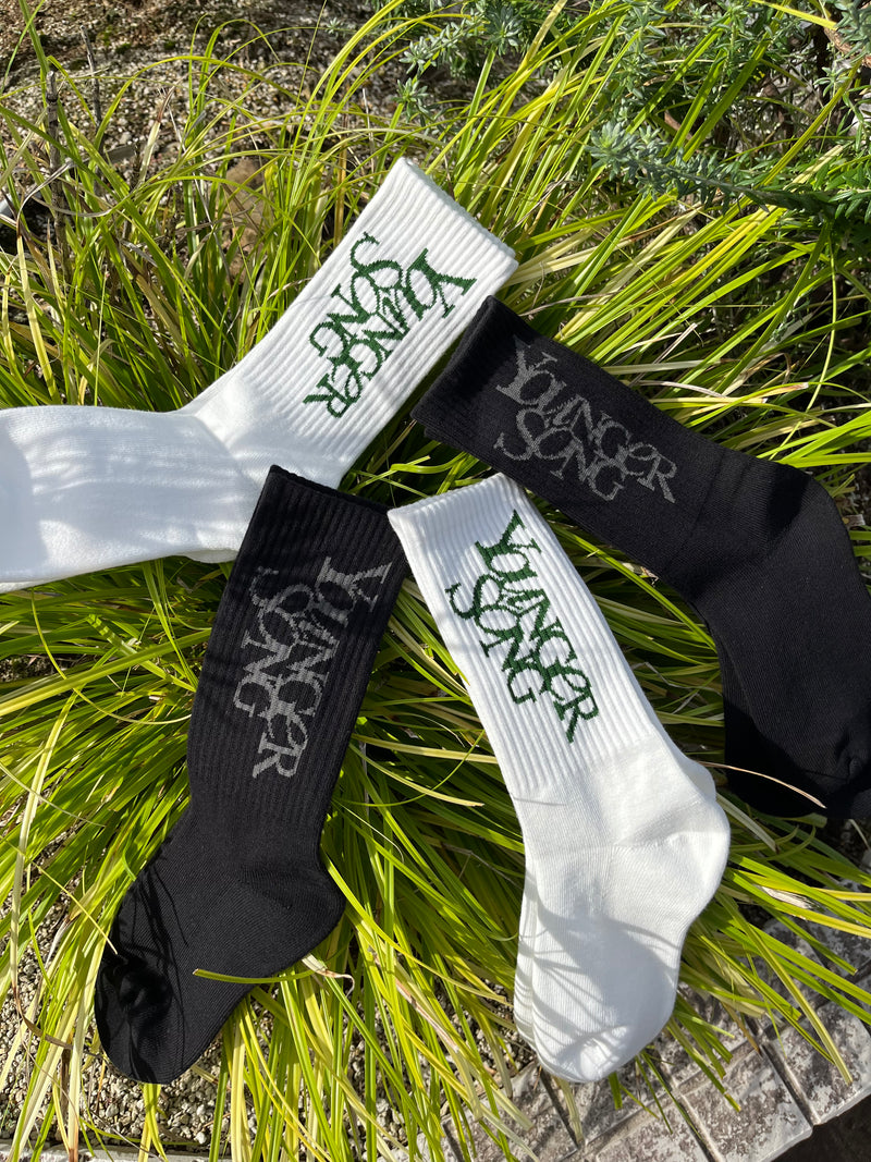 UNIVERSAL LOGO SOCKS