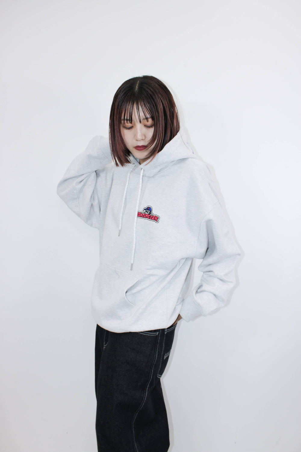 Official logo patch pigment hoodie – YZ