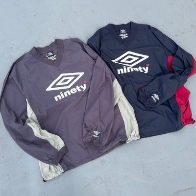 9090 × UMBRO NYLON PULLOVER – YZ 9090 × UMBRO NYLON PULLOVER – YZ