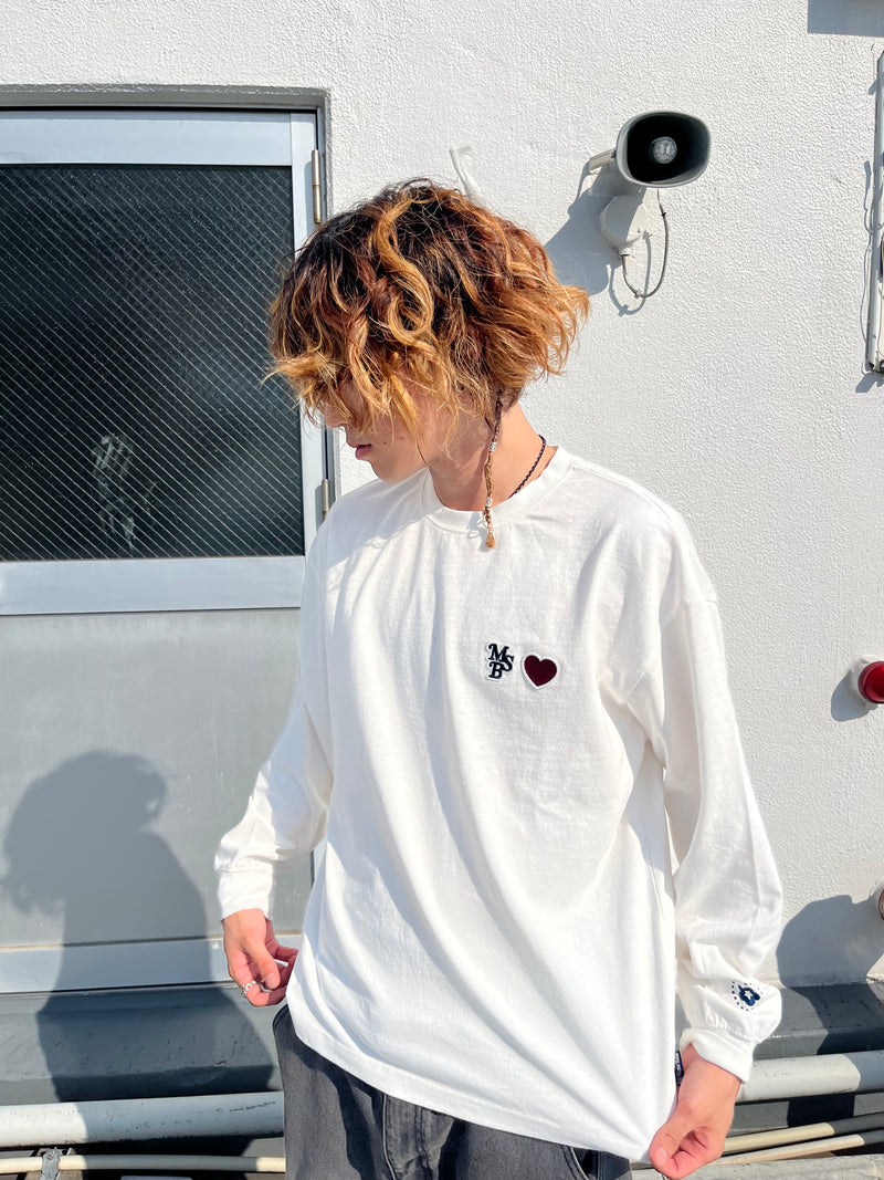 heart patch pigment long tee