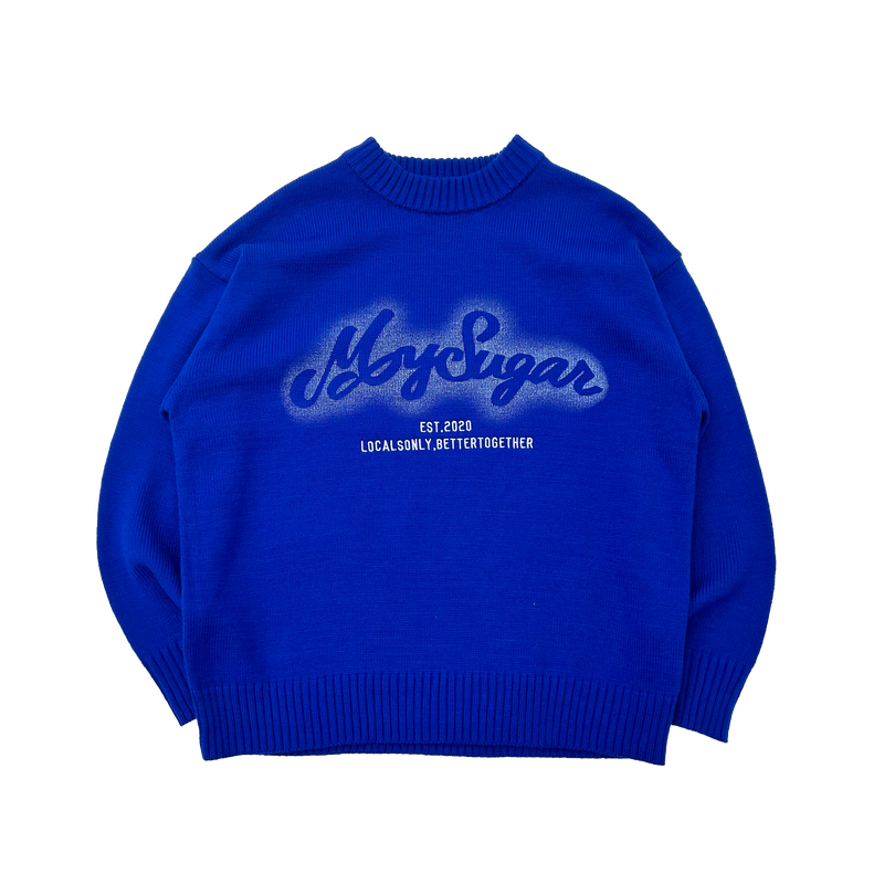 spray logo knit