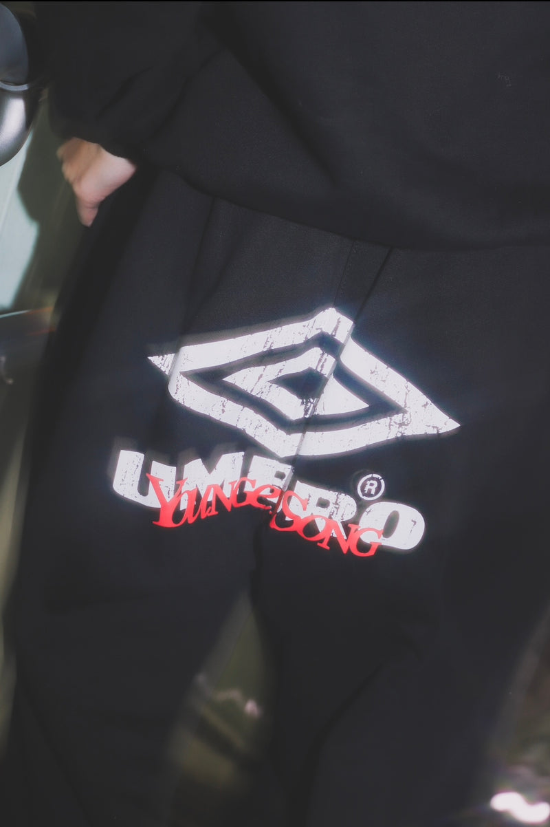 Umbro x 젊은 노래 땀 바지