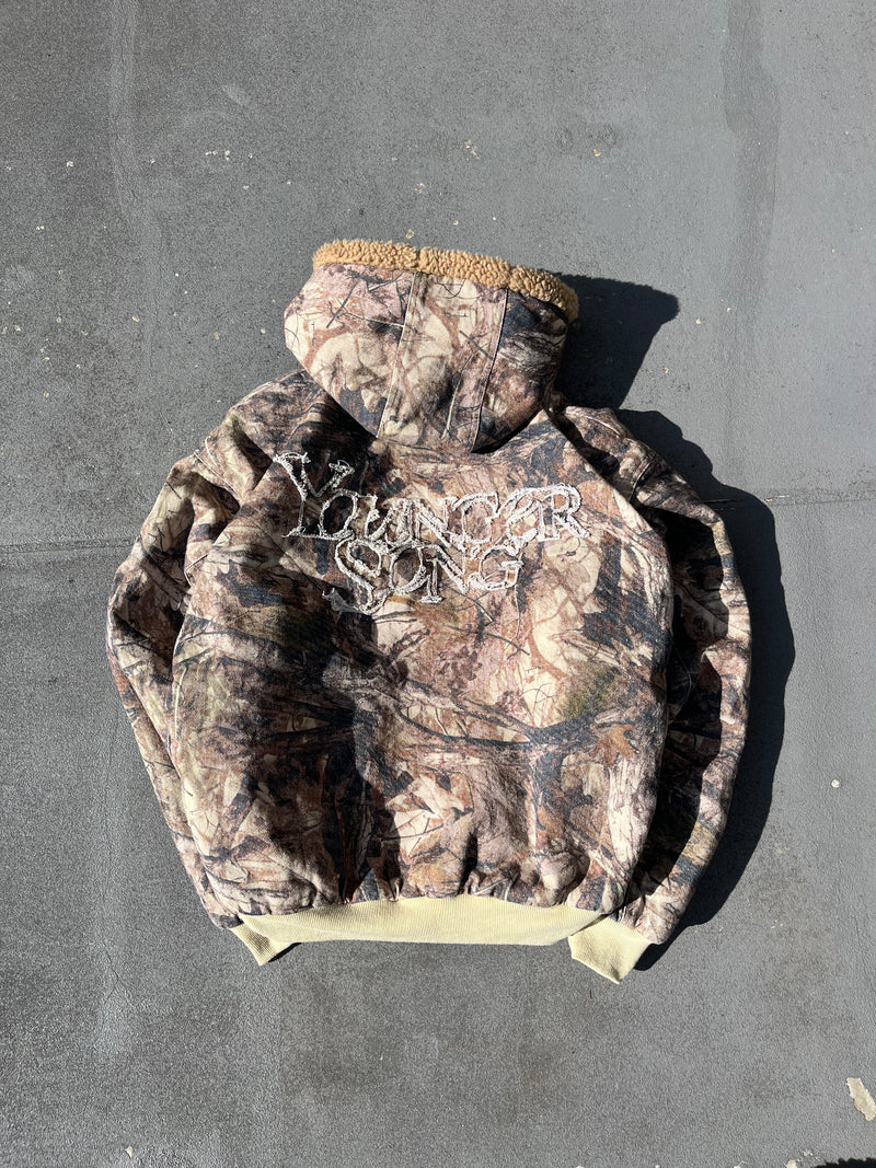 Universal logo boa duck hooded jacket