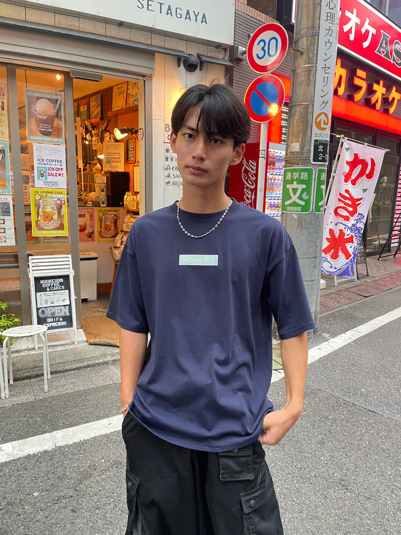 embroidery box logo tee