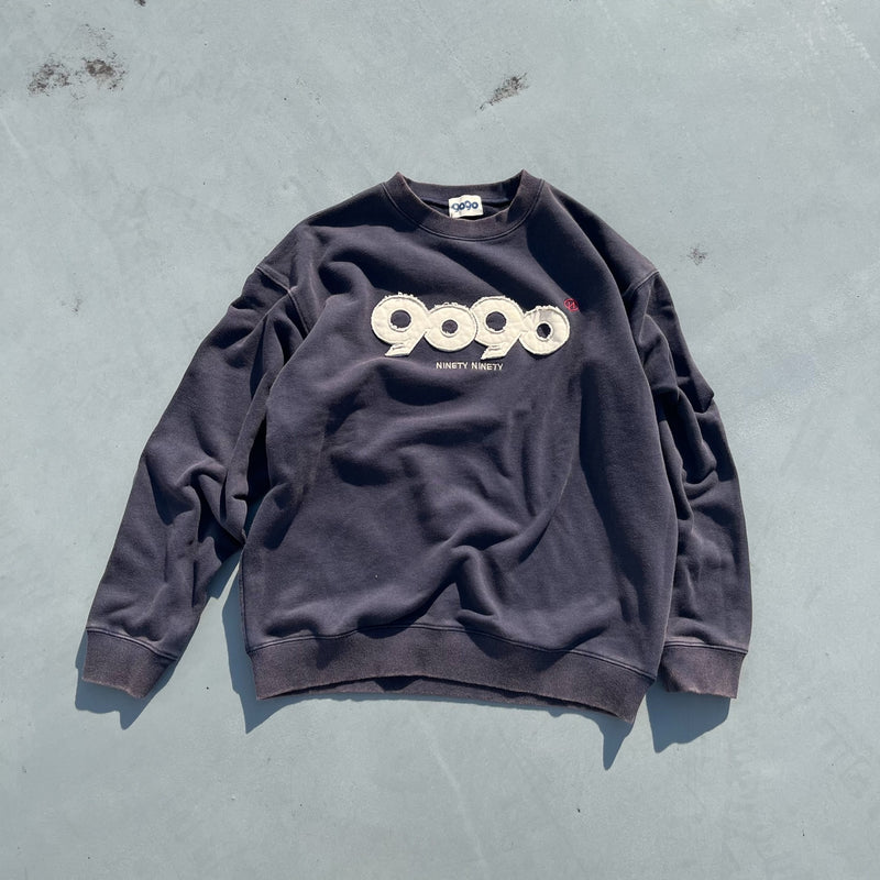 9090 OG Logo Patched Crewneck Sweat