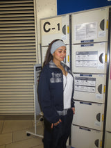 reversible check pattern zip stand