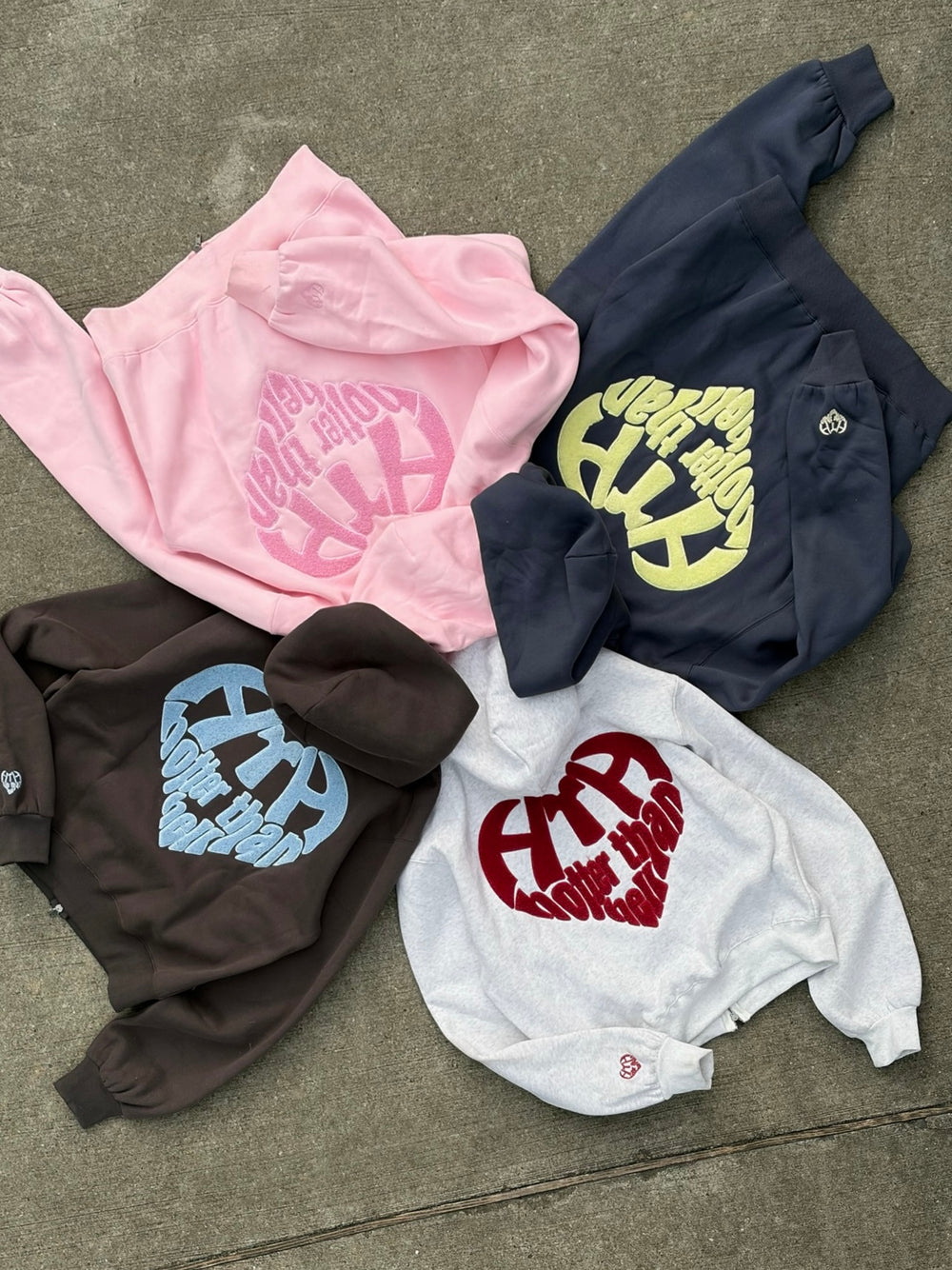 HTH(Hotter Than Hell)_TOPS – YZ