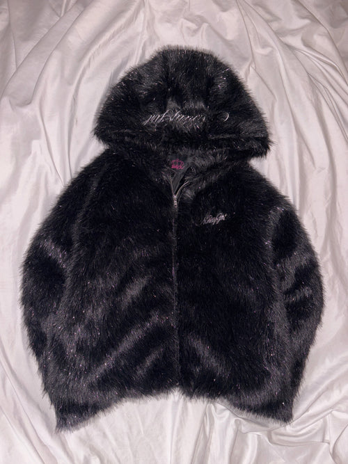 Ninety Girl Over Fur Outer