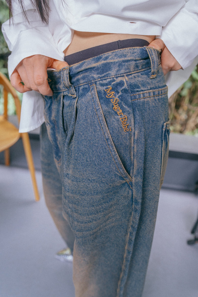 TUCKED DENIM WIDE PANTS