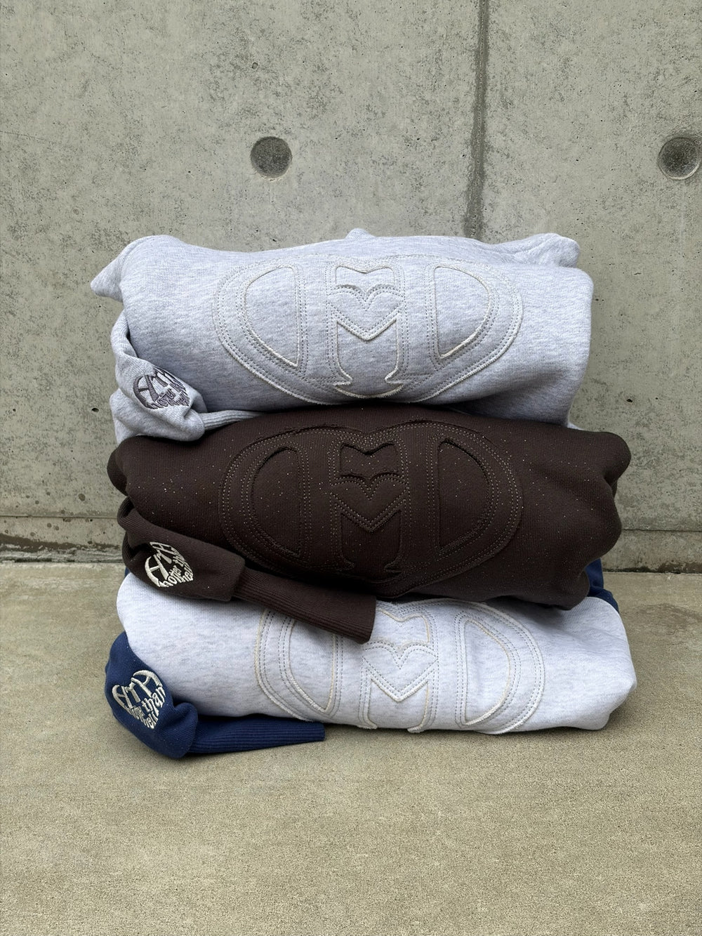 glitter h heart logo hoodie – YZ