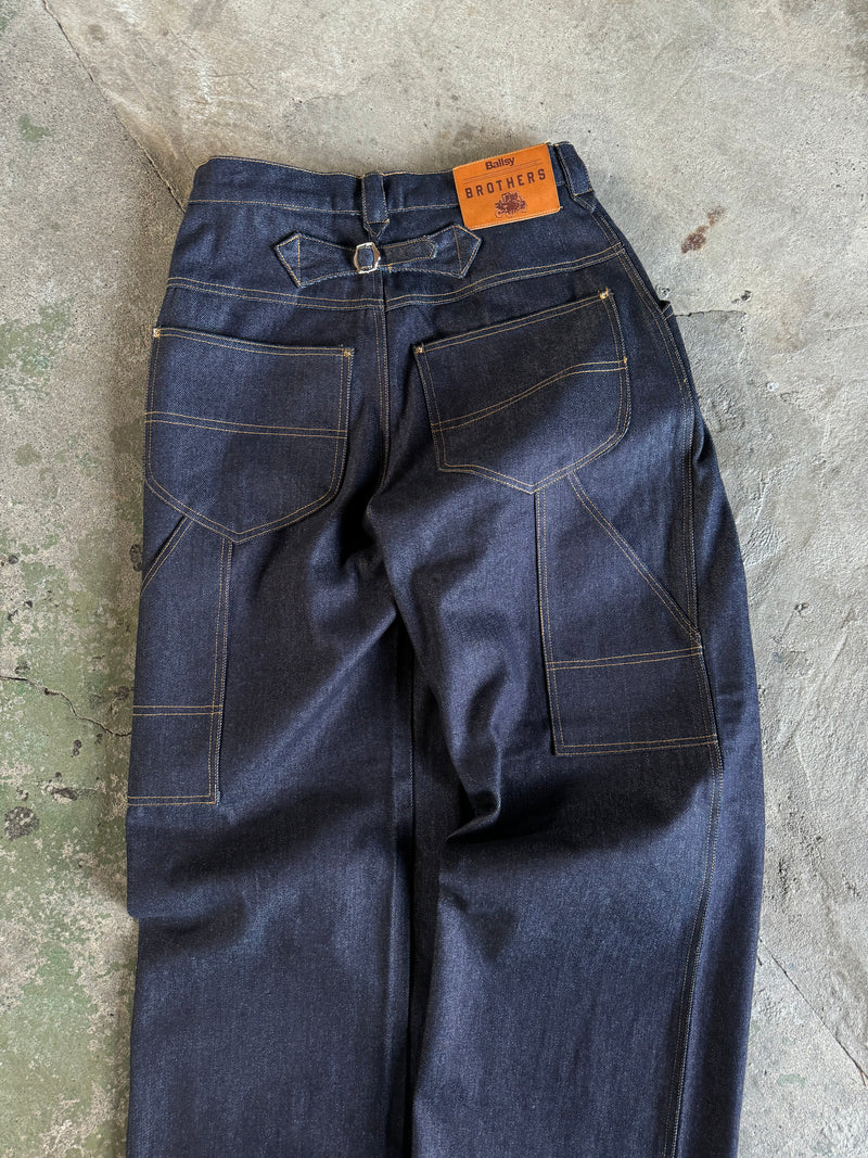 western short rigid  wide tuck denim pants