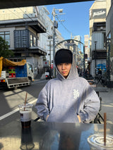 チェーンピグメントフーディ 