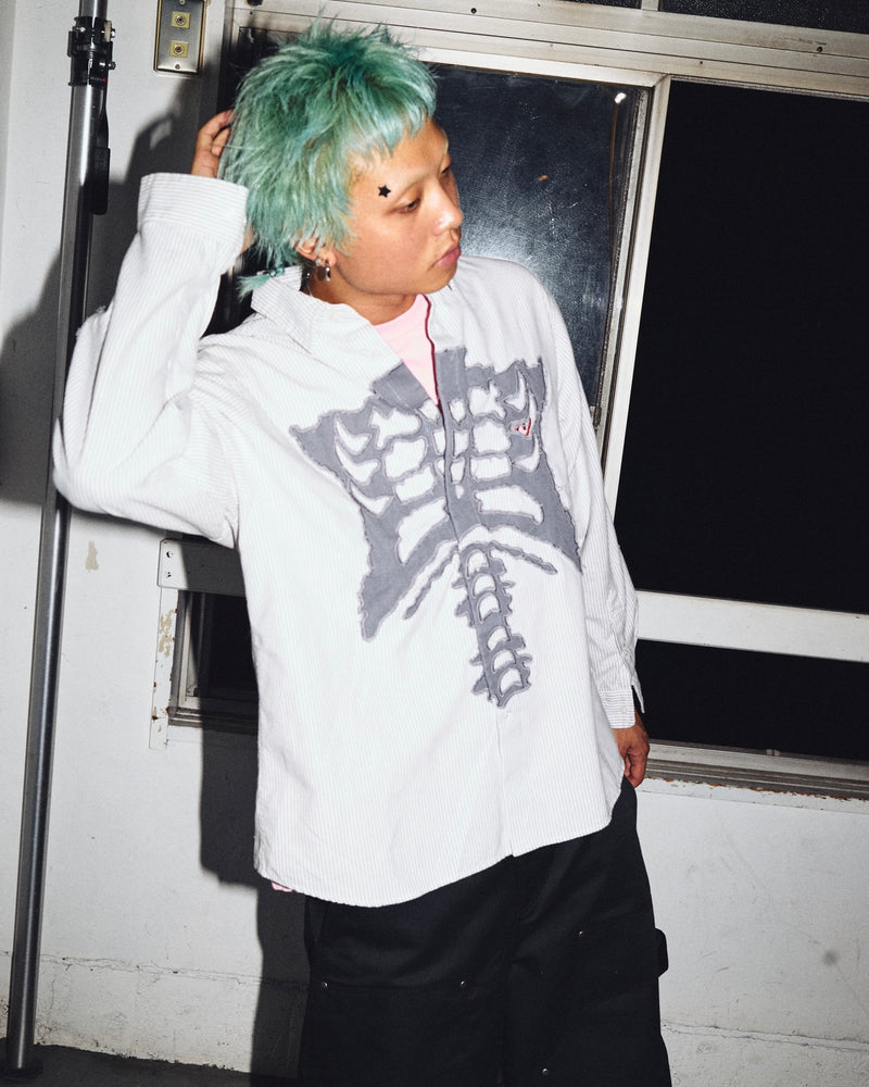 본 스트라이프 셔츠 