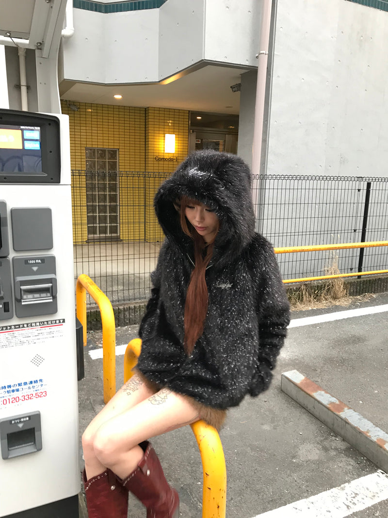 나인티 걸 오버 퍼 아우터 