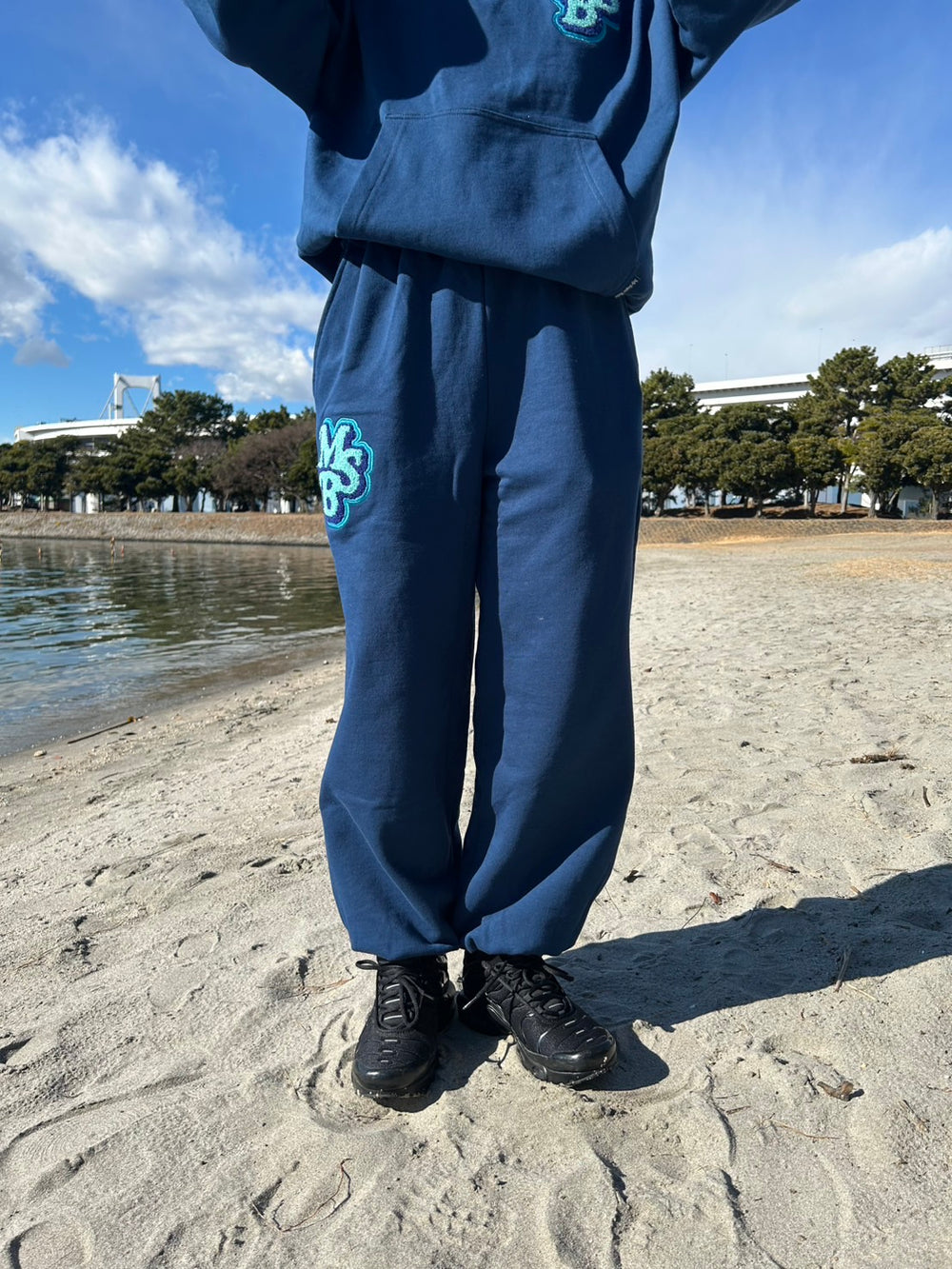 MASSES SWEAT PANTS サイズM M&M CUSTOM PERFORMANCE - SWEAT PANTS (×MASSES) (BLACK
