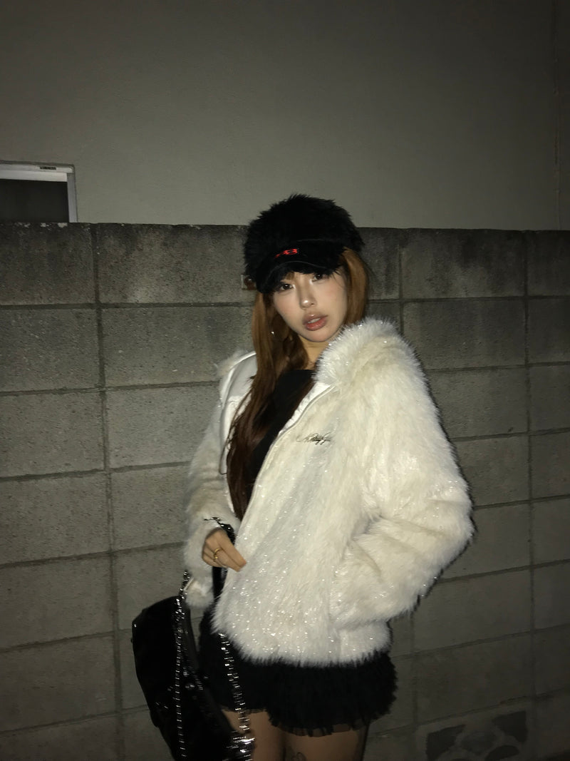 나인티 걸 오버 퍼 아우터 