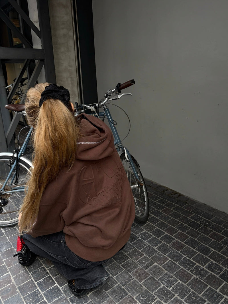 emboss heart logo hoodie