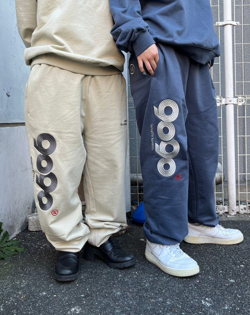 9090 OG Logo Sweat Pants – YZ