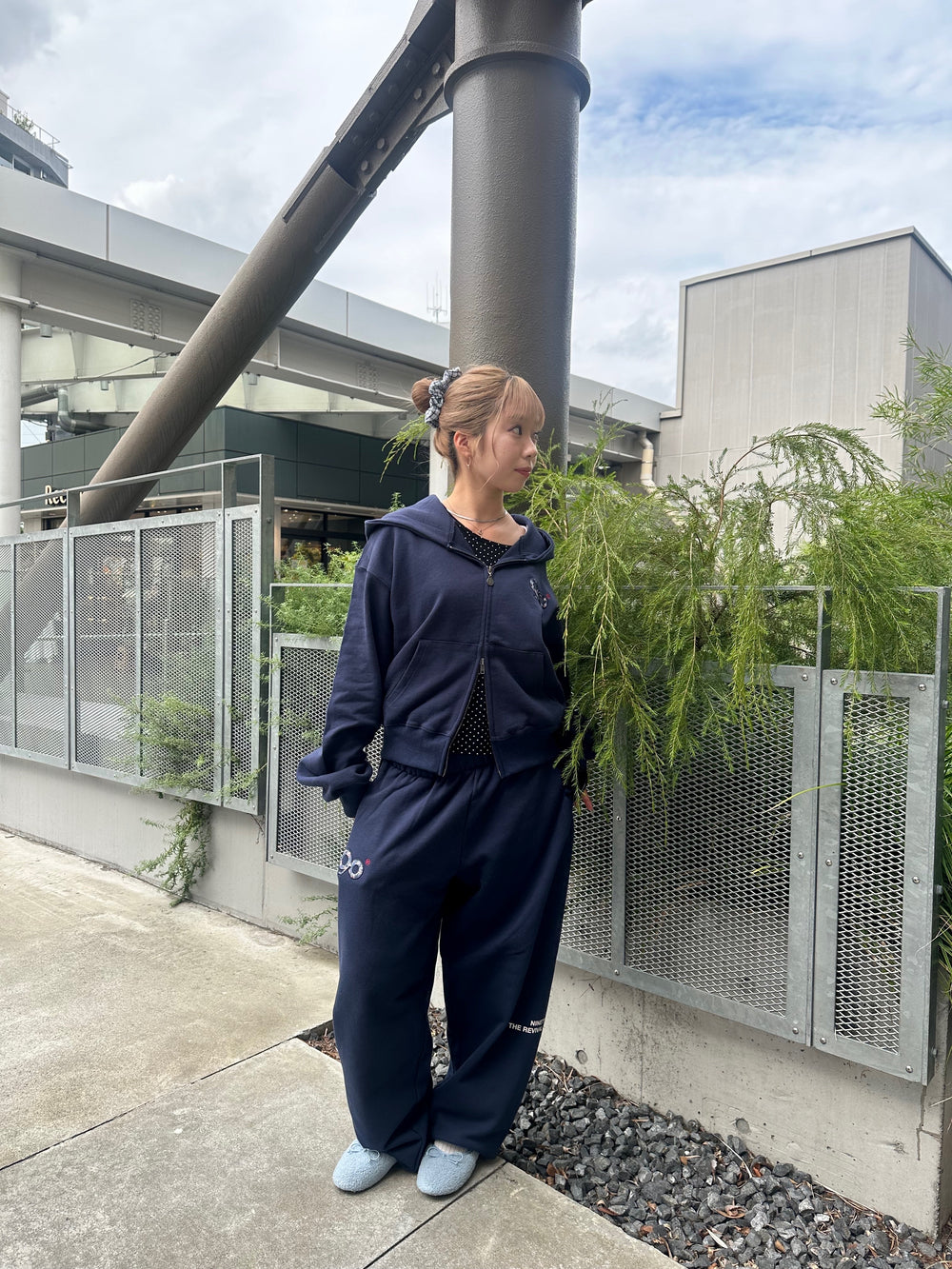 90 Logo Flower Zip Hoodie – YZ