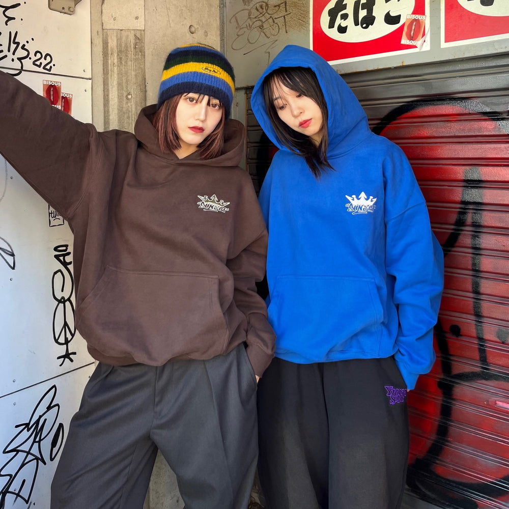 King Logo Hoodie – YZ