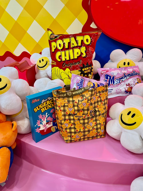 wiggle wiggle × HTH Reusable Shopper