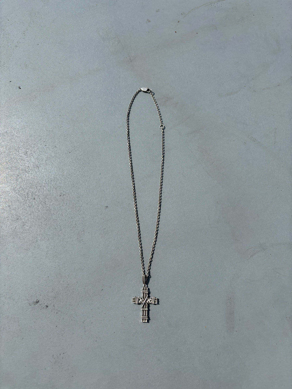 90 クロスネックレス– YZ