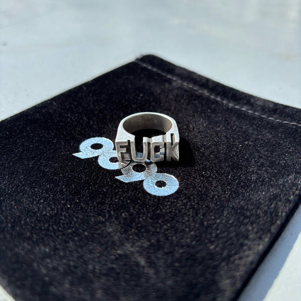 F*CK Ring – YZ