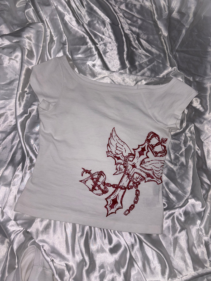 Cross Logo Off Shoulder Tee 