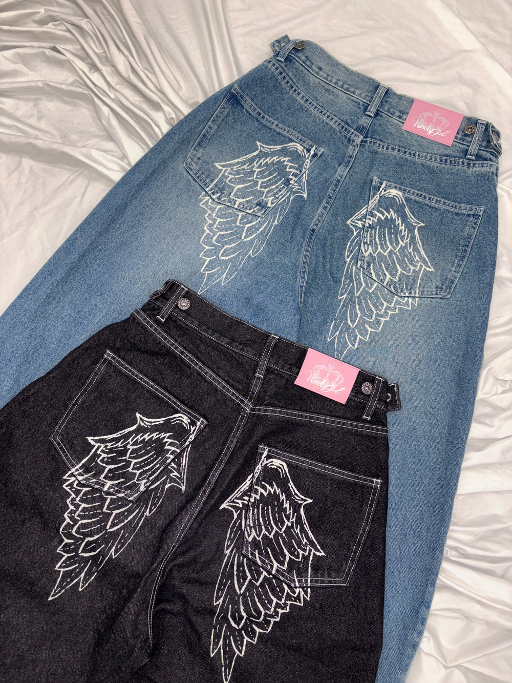 Feather logo Studs Buggy Denim Pants – YZ