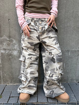 button fly cargo pants
